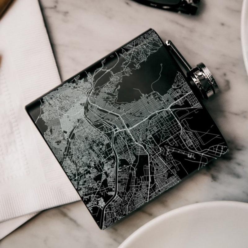 El Paso - Texas Map Hip Flask in Matte Black