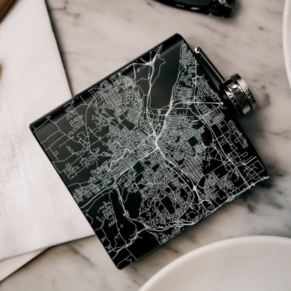 Syracuse - New York Map Hip Flask in Matte Black